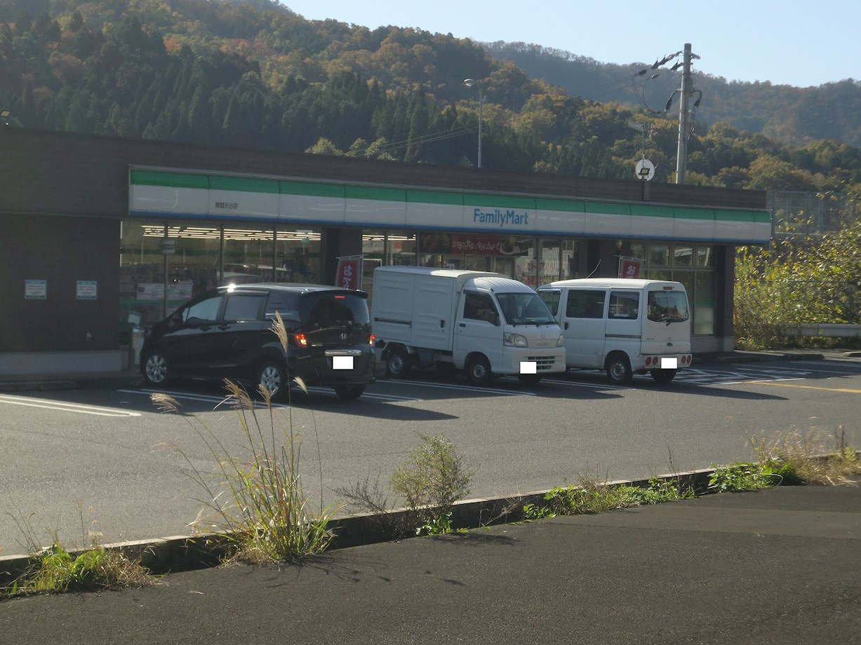 舞鶴市昭和台・売土地 コンビニ
