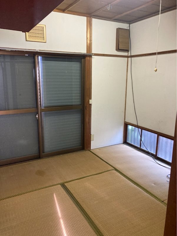 舞鶴市引土・土地付中古住宅 内観写真（リビング以外の居室）