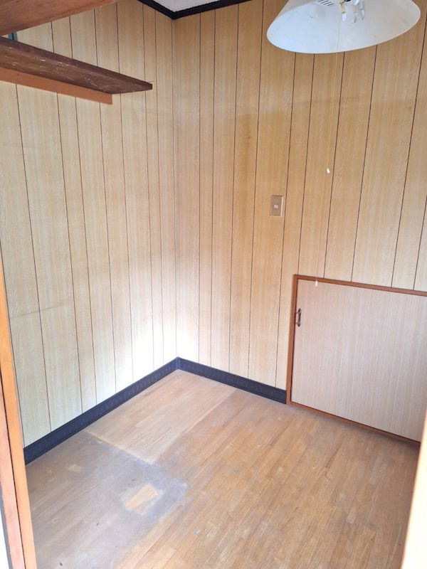 舞鶴市上安・土地付中古住宅 内観写真（リビング以外の居室）