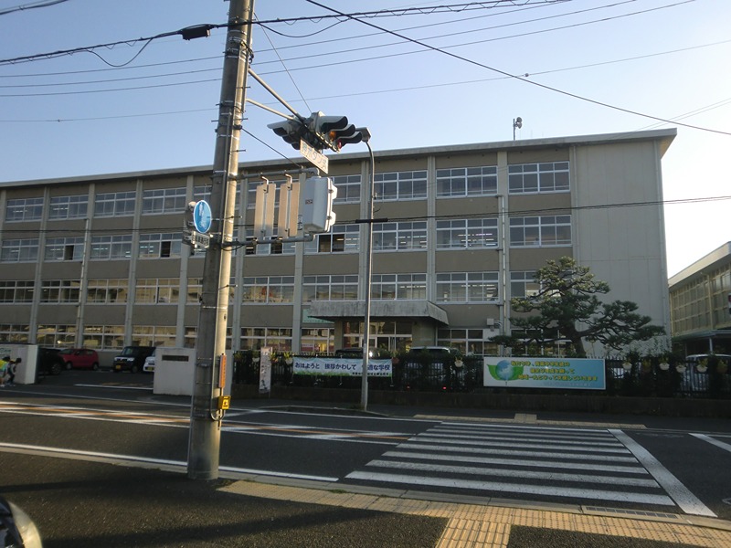 舞鶴市丸山町・売土地 中学校
