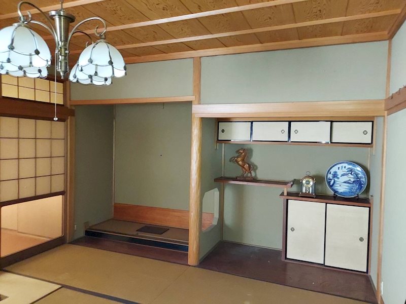舞鶴市余部上・土地付中古住宅 内観写真（リビング以外の居室）