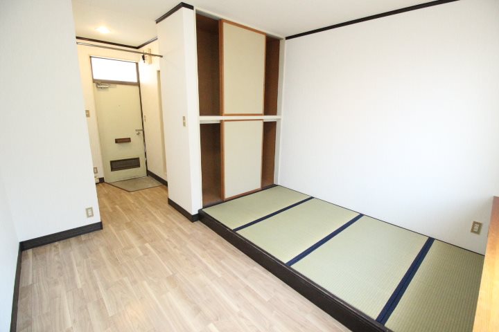 金沢市寺町　土地付中古共同住宅 内観写真（内装）