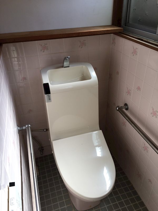 舞鶴市余部上・土地付中古住宅 内観写真（トイレ）