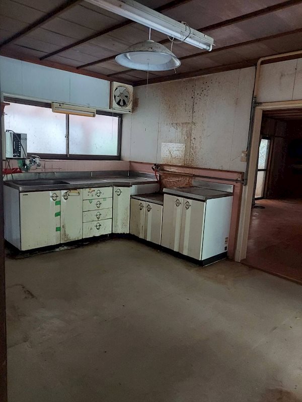 福知山市上小田・土地付中古住宅 内観写真（キッチン）