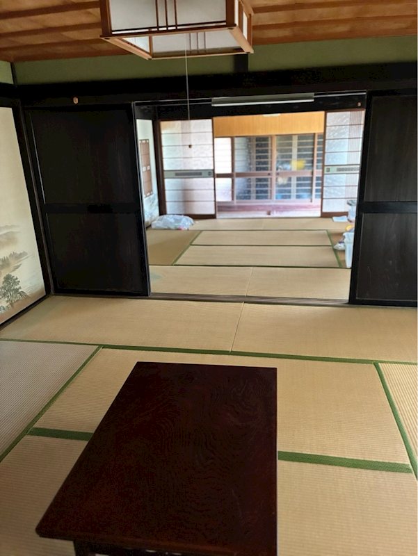 福知山市興・土地付中古住宅 内観写真（リビング以外の居室）