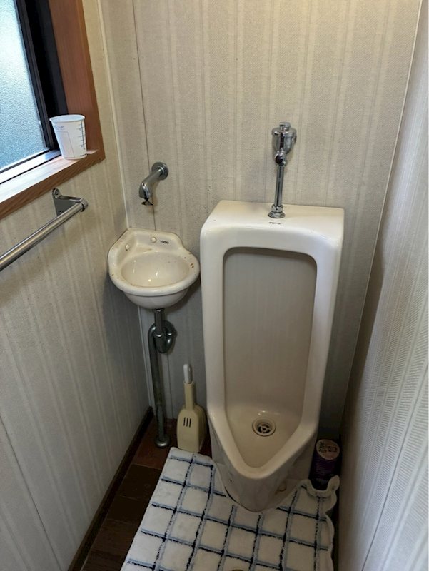福知山市興・土地付中古住宅 内観写真（トイレ）