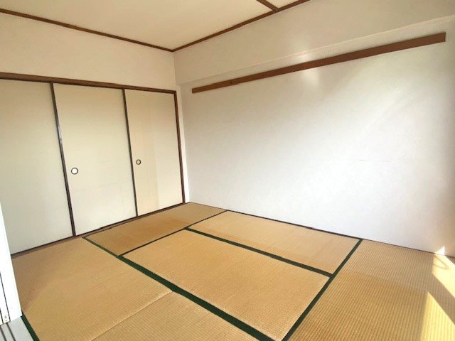 新松戸中央パークハウス 内観写真（リビング以外の居室）