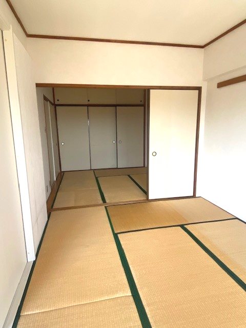 新松戸中央パークハウス 内観写真（リビング以外の居室）