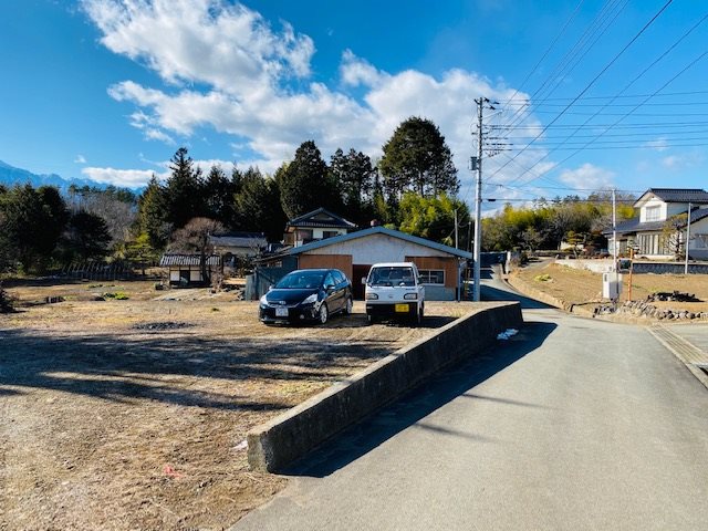 北杜市高根町下黒沢　売地 現地写真（前面道路含む現地写真）