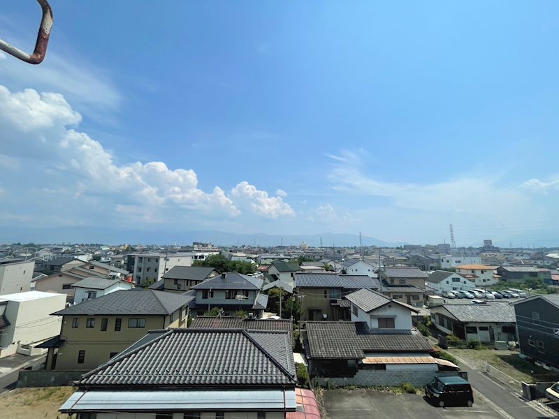 甲斐市竜王新町　中古マンション その他