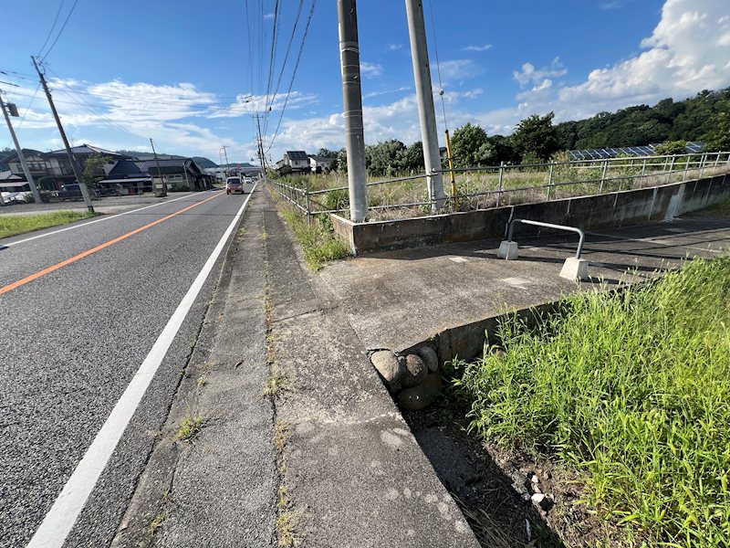 韮崎市中田町中條 その他