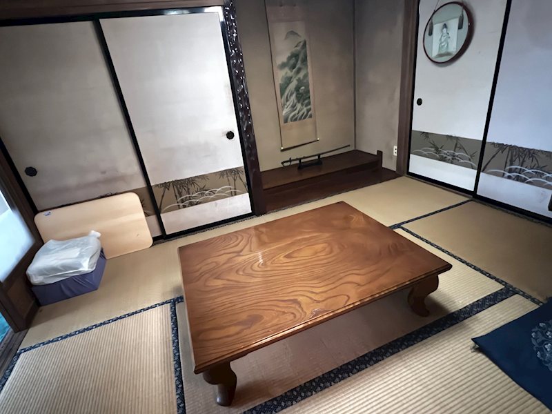 山梨市東後屋敷 中古住宅 内観写真（リビング以外の居室）