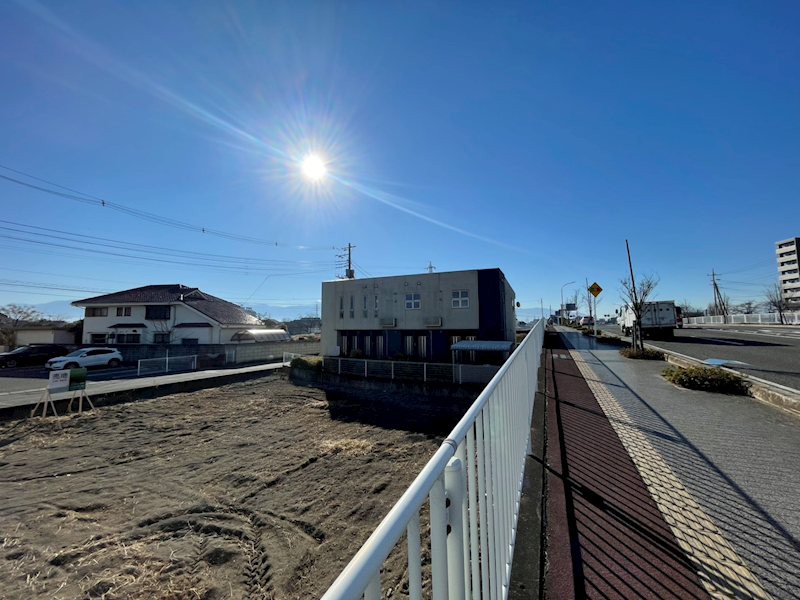 甲府市飯田3丁目　売地 現地写真（前面道路含む現地写真）