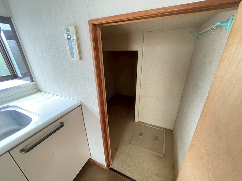 韮崎市旭町上條北割　中古住宅 内観写真（収納）