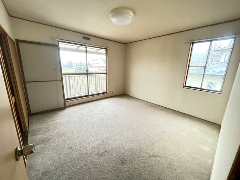 韮崎市旭町上條北割　中古住宅 内観写真（寝室）