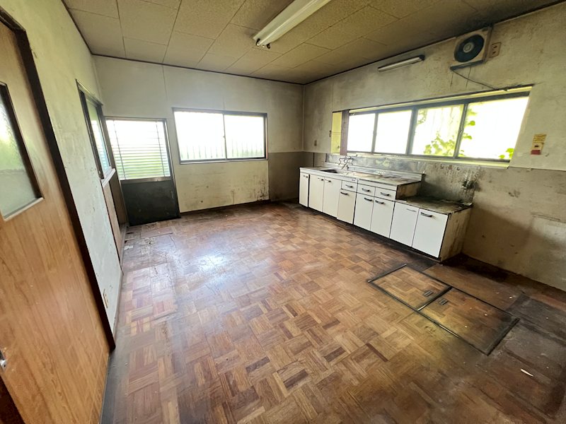 韮崎市神山町鍋山　中古住宅 内観写真（キッチン）