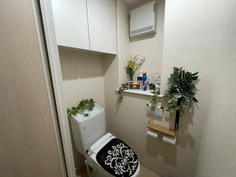甲府市国母一丁目 中古マンション 内観写真（トイレ）