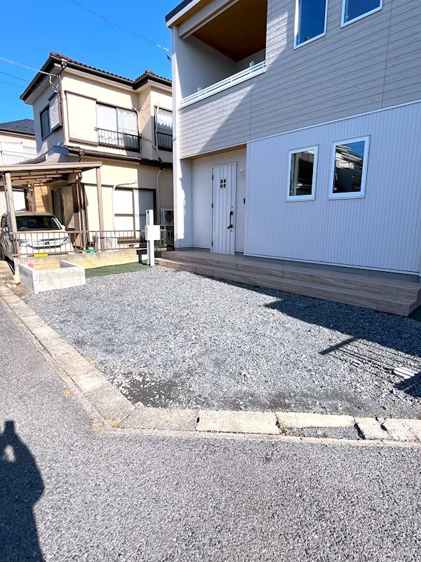 柏市酒井根７丁目中古戸建て 現地写真（駐車場）