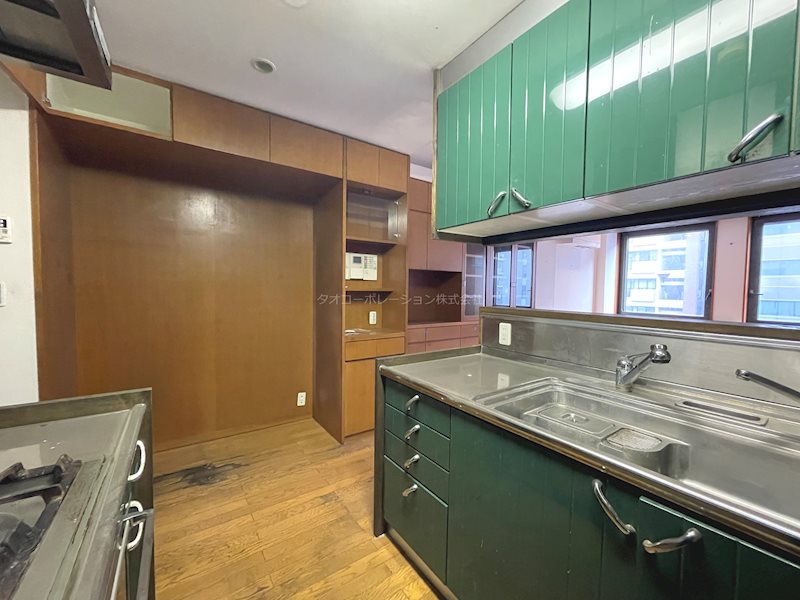 台東区東上野５丁目ビル(借地権)  内観写真（キッチン）