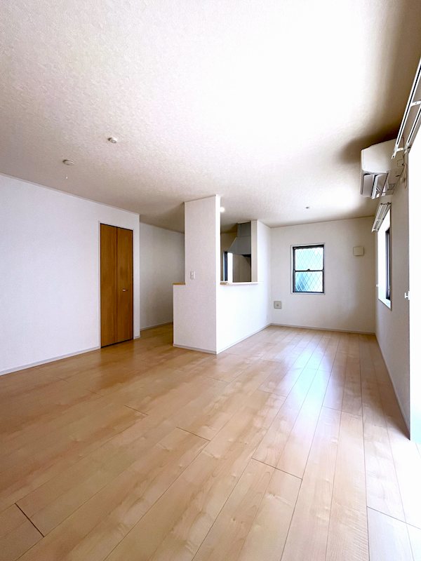 加須市久下3丁目中古戸建て 同仕様写真（リビング）