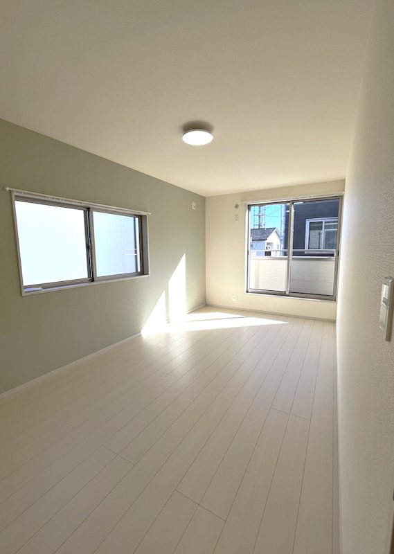 上尾市平塚中古戸建て 内観写真（寝室）