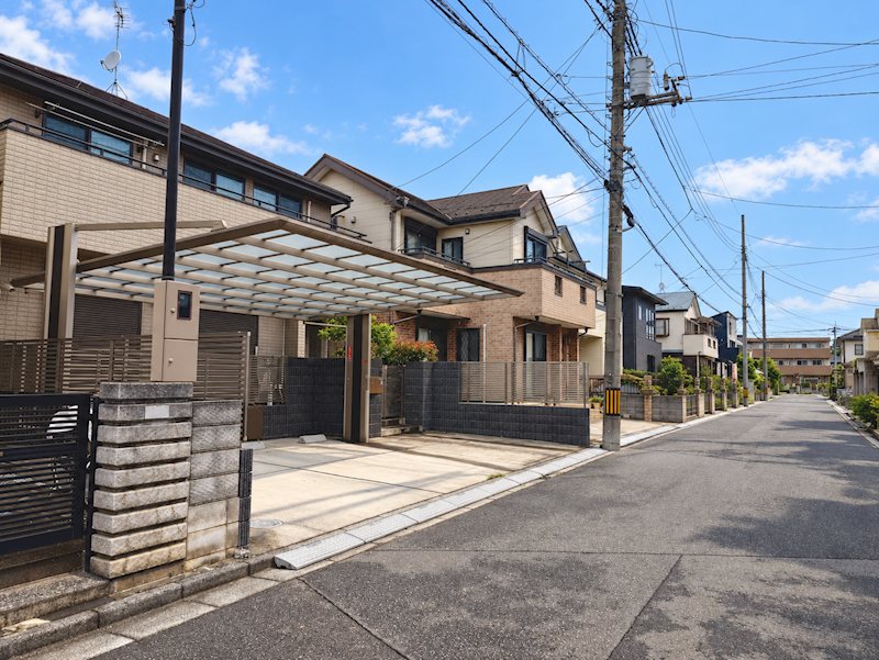 さいたま市緑区芝原1丁目中古戸建て 現地写真（前面道路含む現地写真）