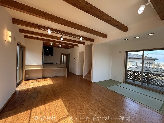 友丘4丁目一戸建て 内観写真（リビング）