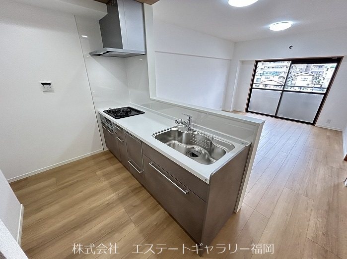 アムール姪浜 内観写真（キッチン）