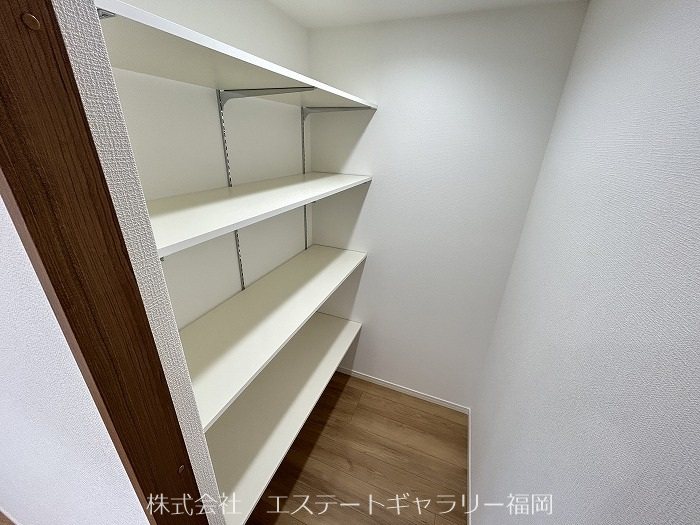 アムール姪浜 内観写真（収納）