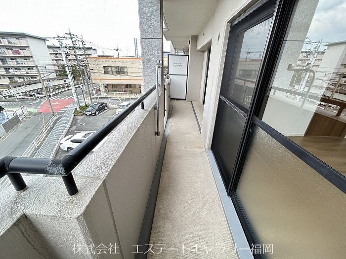 アムール姪浜 現地写真（バルコニー）