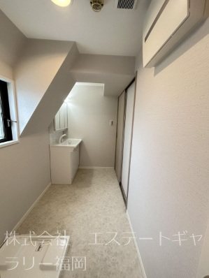 ロワールマンション周船寺 内観写真（洗面台・洗面所）