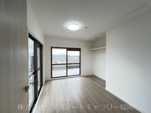 ロワールマンション周船寺 内観写真（リビング以外の居室）
