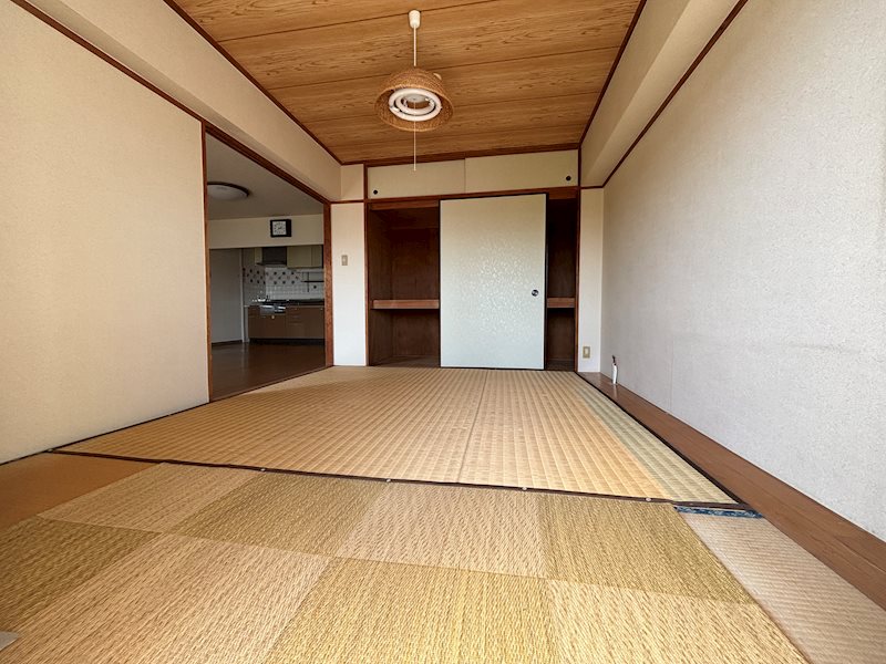 北柏ライフタウン松葉町第二団地１４号棟 内観写真（リビング以外の居室）