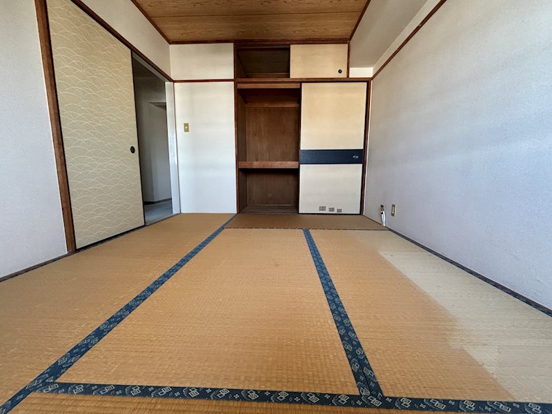北柏ライフタウン松葉町第二団地１４号棟 内観写真（リビング以外の居室）