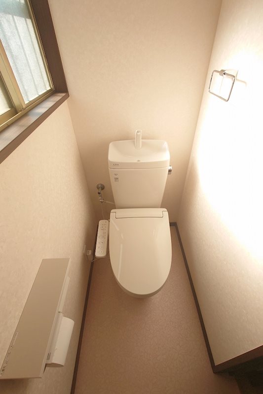 野田市岩名２丁目　戸建 内観写真（トイレ）