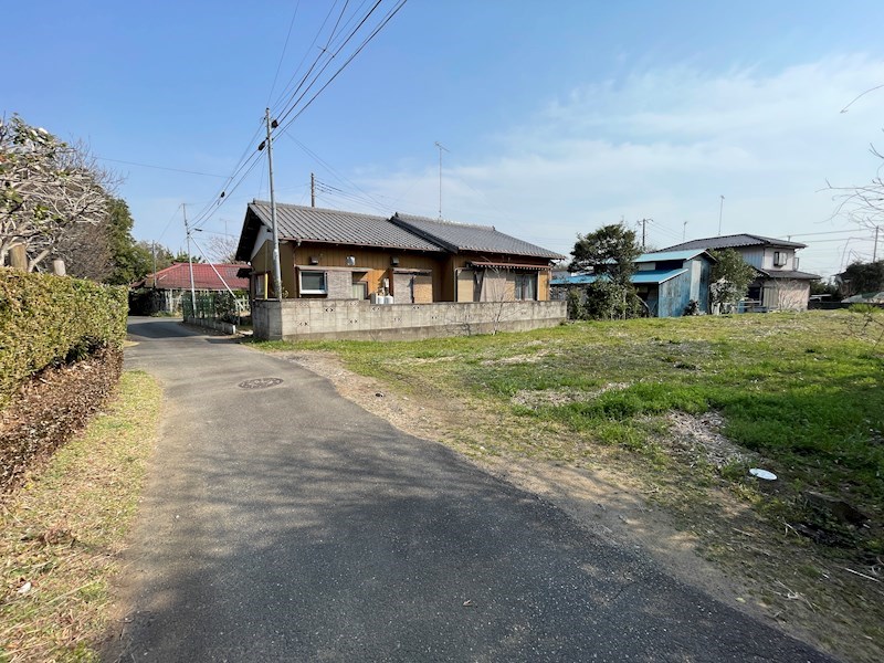 稲敷市柴崎　土地 現地写真（前面道路含む現地写真）