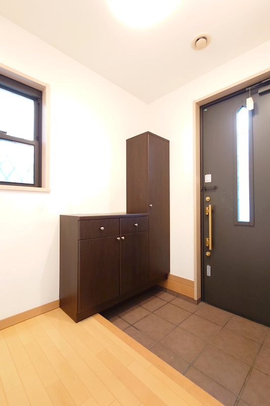 柏市篠籠田　戸建 現地写真（玄関）