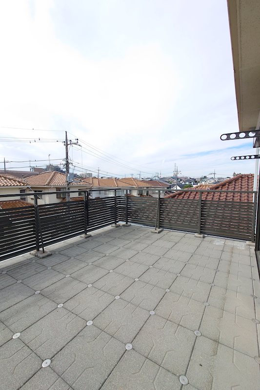 柏市篠籠田　戸建 現地写真（バルコニー）