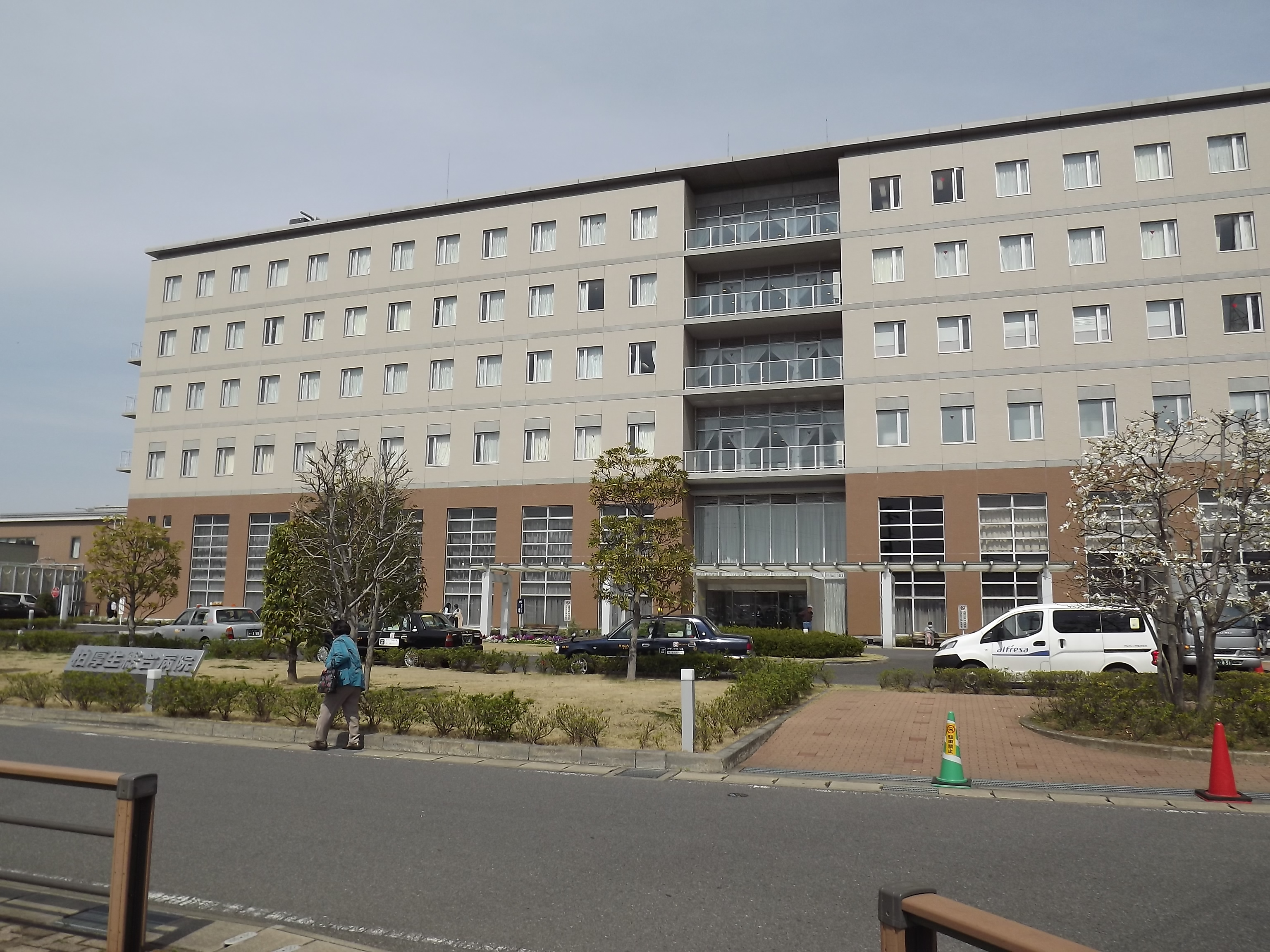 柏市篠籠田　戸建 総合病院