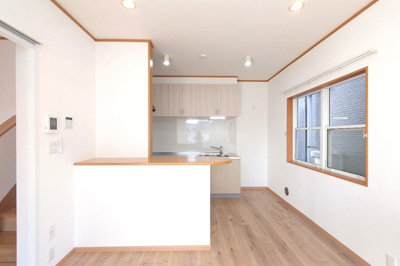 鎌ケ谷市くぬぎ山　戸建 内観写真（リビング）