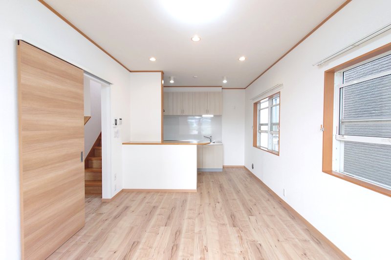鎌ケ谷市くぬぎ山　戸建 内観写真（リビング）