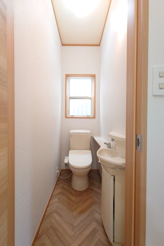 鎌ケ谷市くぬぎ山　戸建 内観写真（トイレ）