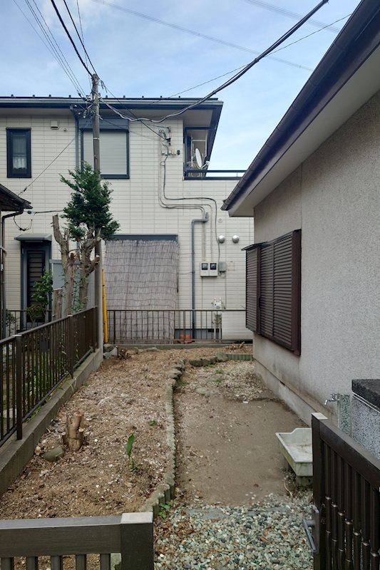 柏市花野井　戸建 現地写真（庭）