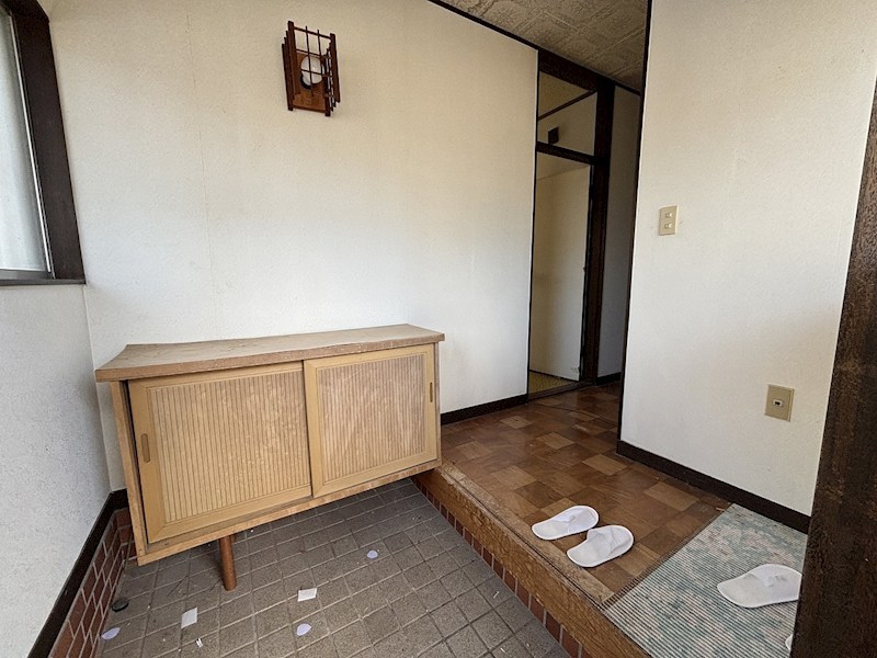 つくば市森の里　戸建 現地写真（玄関）