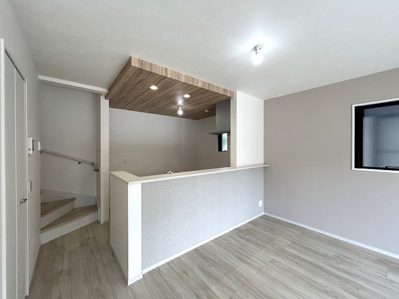 柏市高南台２丁目　新築戸建 内観写真（キッチン）
