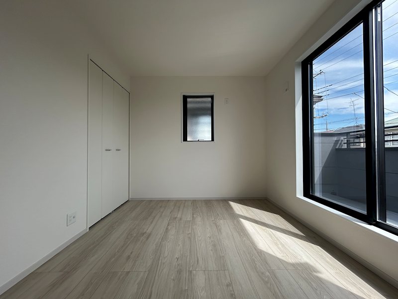 柏市高南台２丁目　新築戸建 内観写真（リビング以外の居室）
