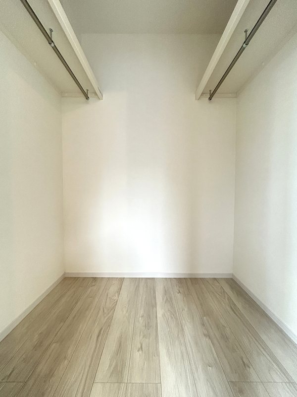 柏市増尾１丁目　新築戸建 内観写真（収納）