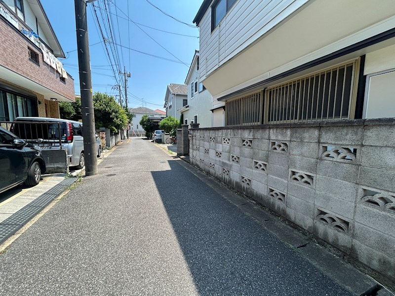柏市光ケ丘２丁目　土地 現地写真（前面道路含む現地写真）