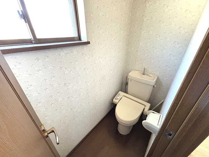 稲敷郡阿見町うずら野１丁目　戸建 内観写真（トイレ）
