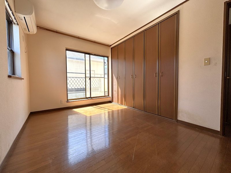 稲敷郡阿見町うずら野１丁目　戸建 内観写真（リビング以外の居室）